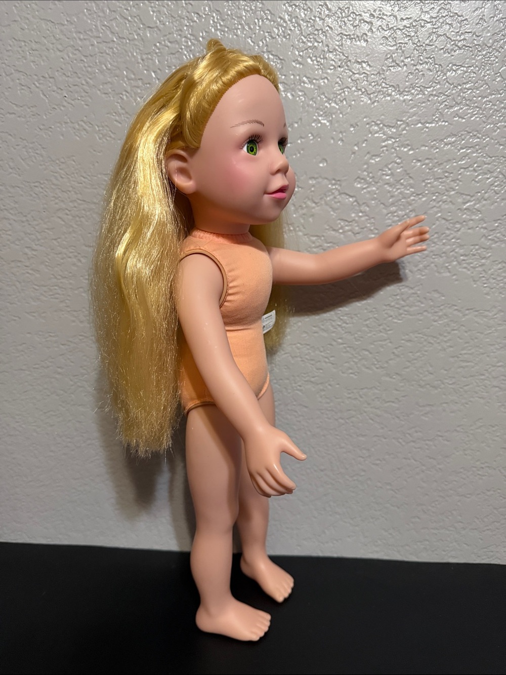 Totally My Style 18” Doll Blonde with Green Eyes - Picture 3 of 14